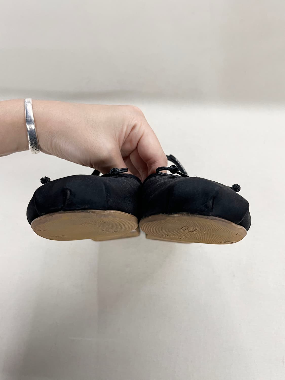 미우미우 새틴 발레리나 슈즈 235 상품이미지4