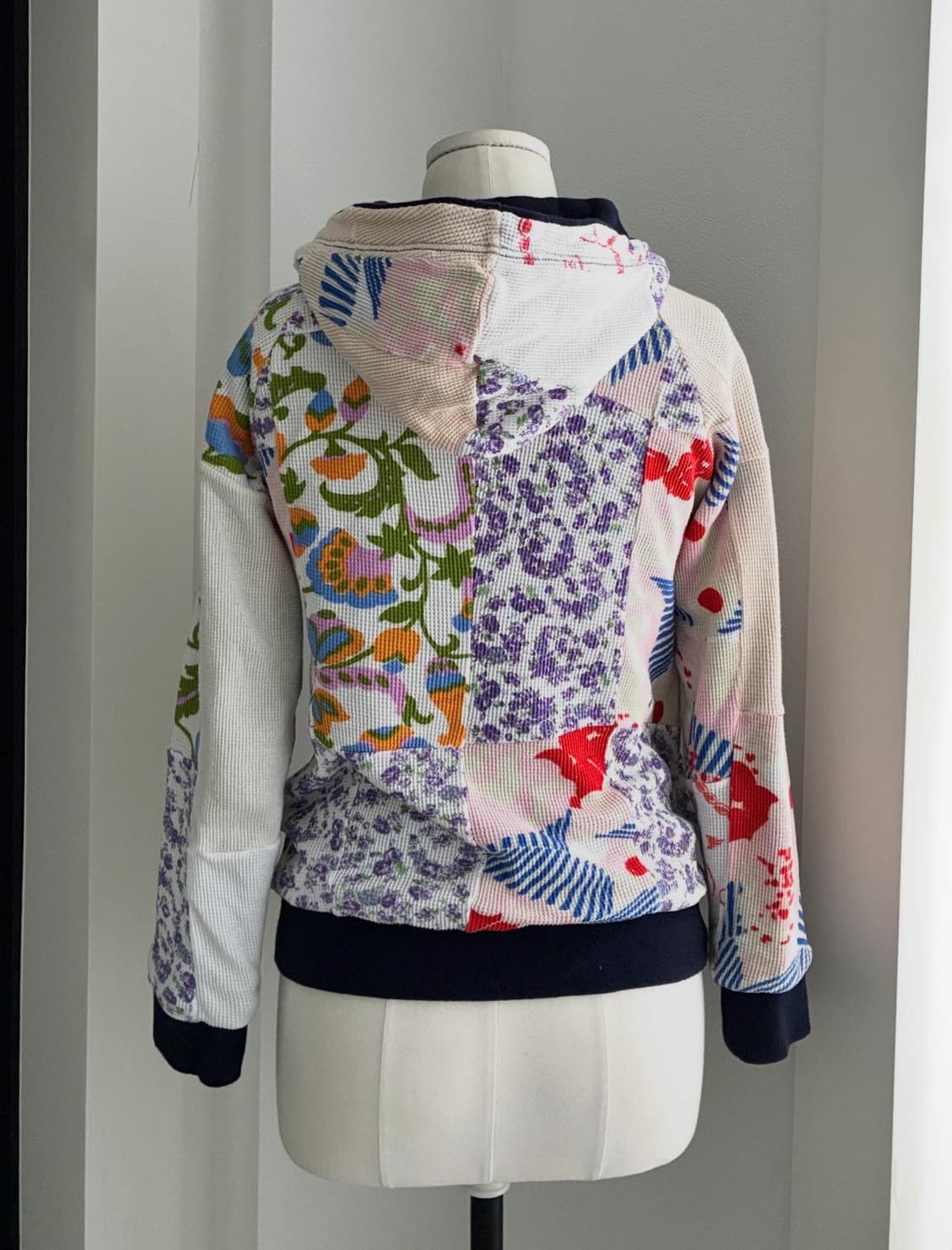 패치 리버시블 후드 집업 상품이미지5