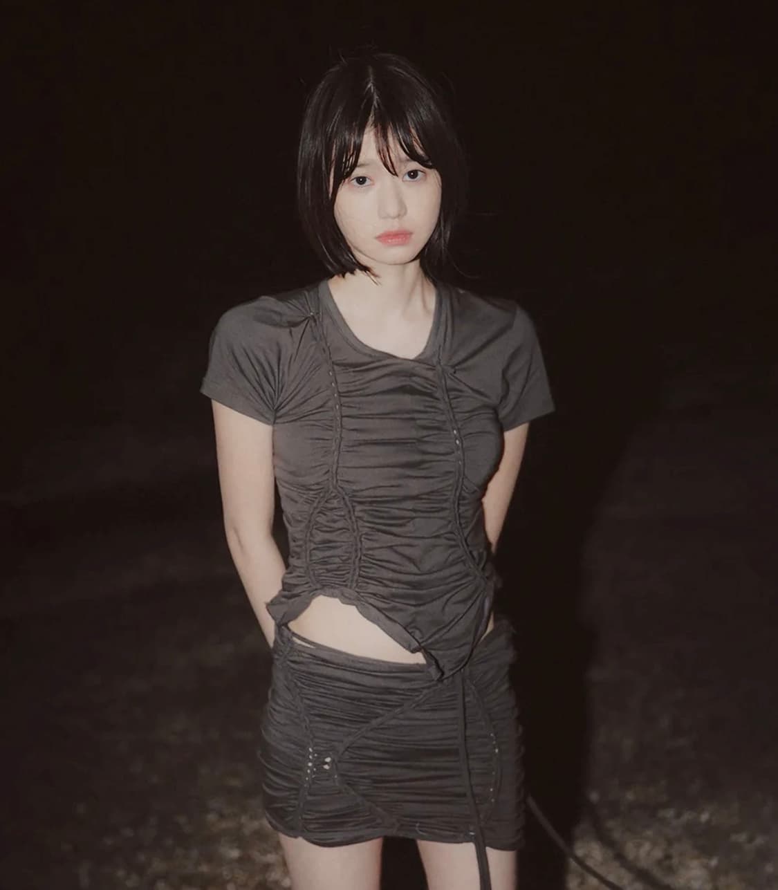 플레어업 핸드메이드 티셔츠 차콜 상품이미지2