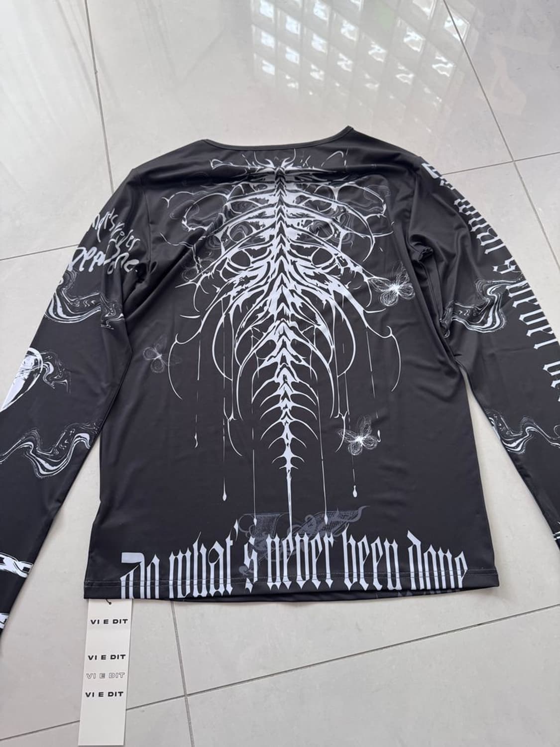 SECOND SKIN LONG SLEEVES 두 번째 피부 롱슬리브 상품이미지3