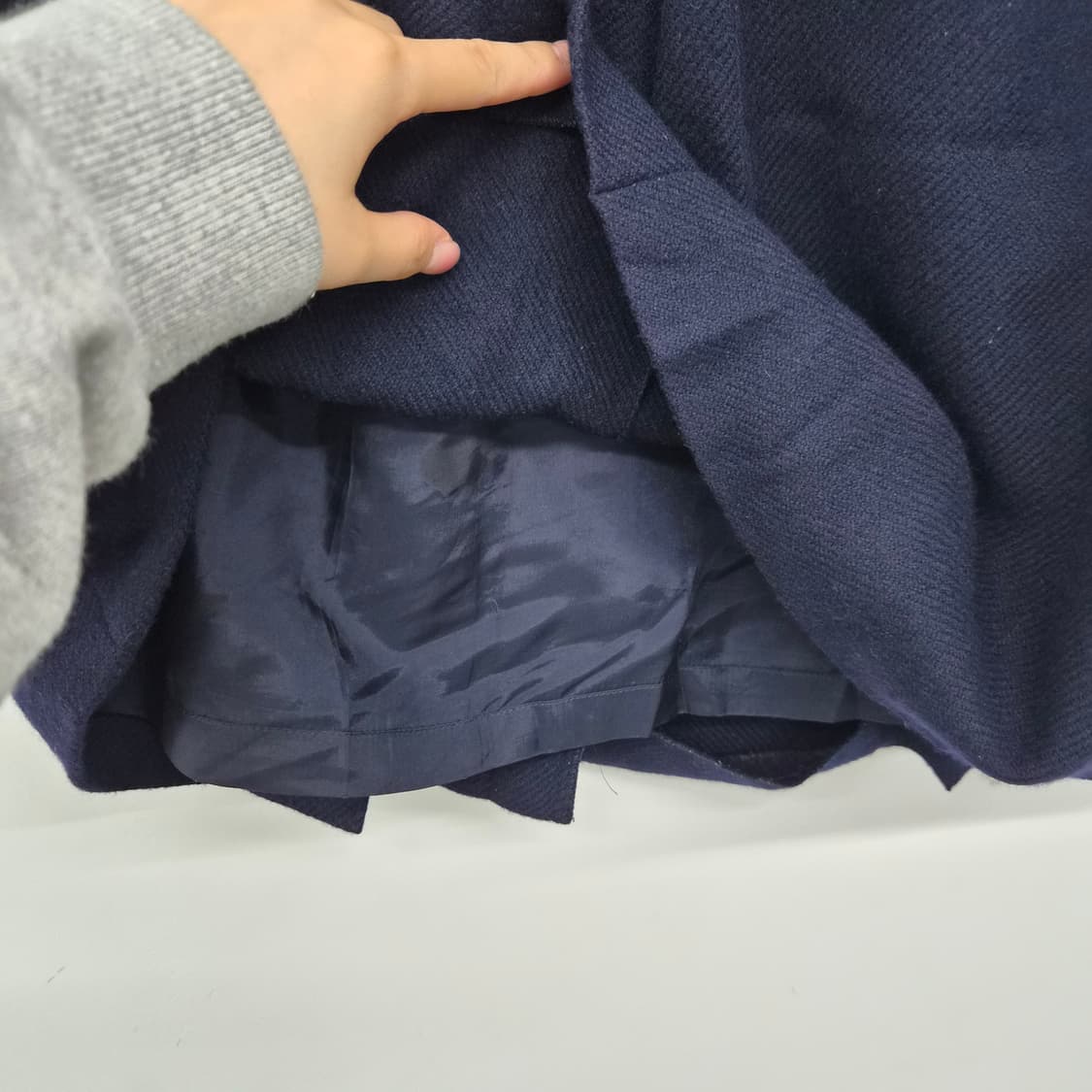 아쿠아 스큐텀 네이비 플리츠 롱 스커트 여성 26in 상품이미지6