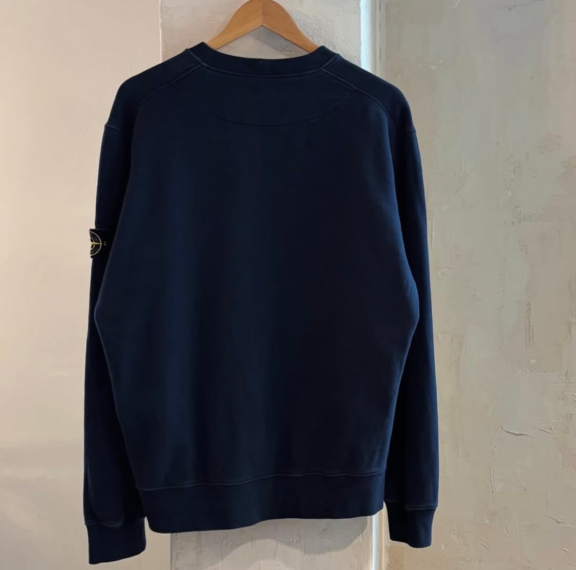 스톤아일랜드 피그먼트 스웻셔츠 상품이미지3