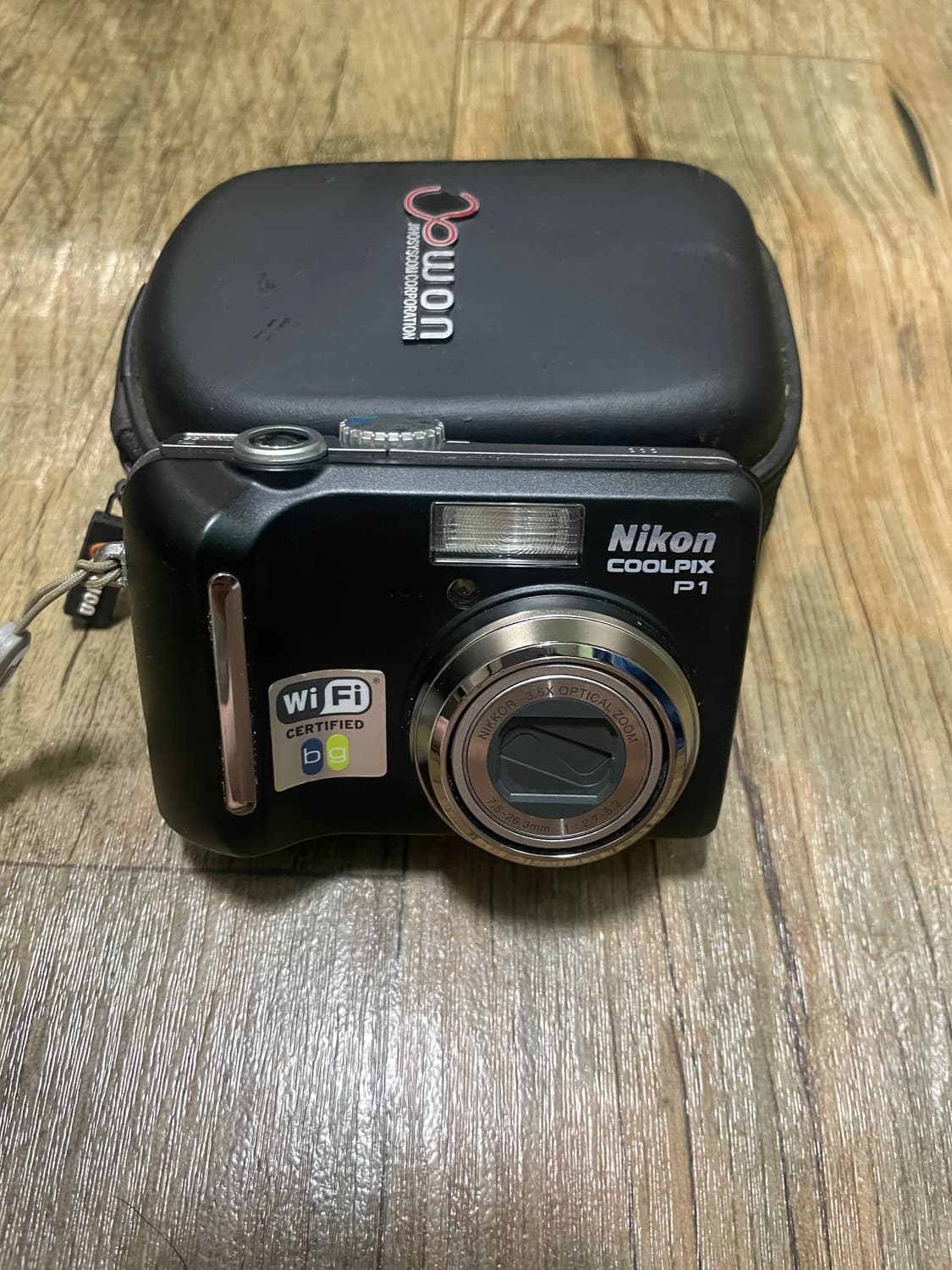 니콘 Coolpix P1 빈티지 디카 판매 / 감성 / 충전기 포함 상품이미지1