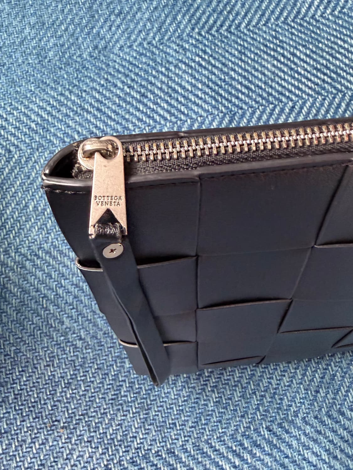 Bottega Veneta 인트레치아토 클러치 (정품 / 고급 가죽) 상품이미지2