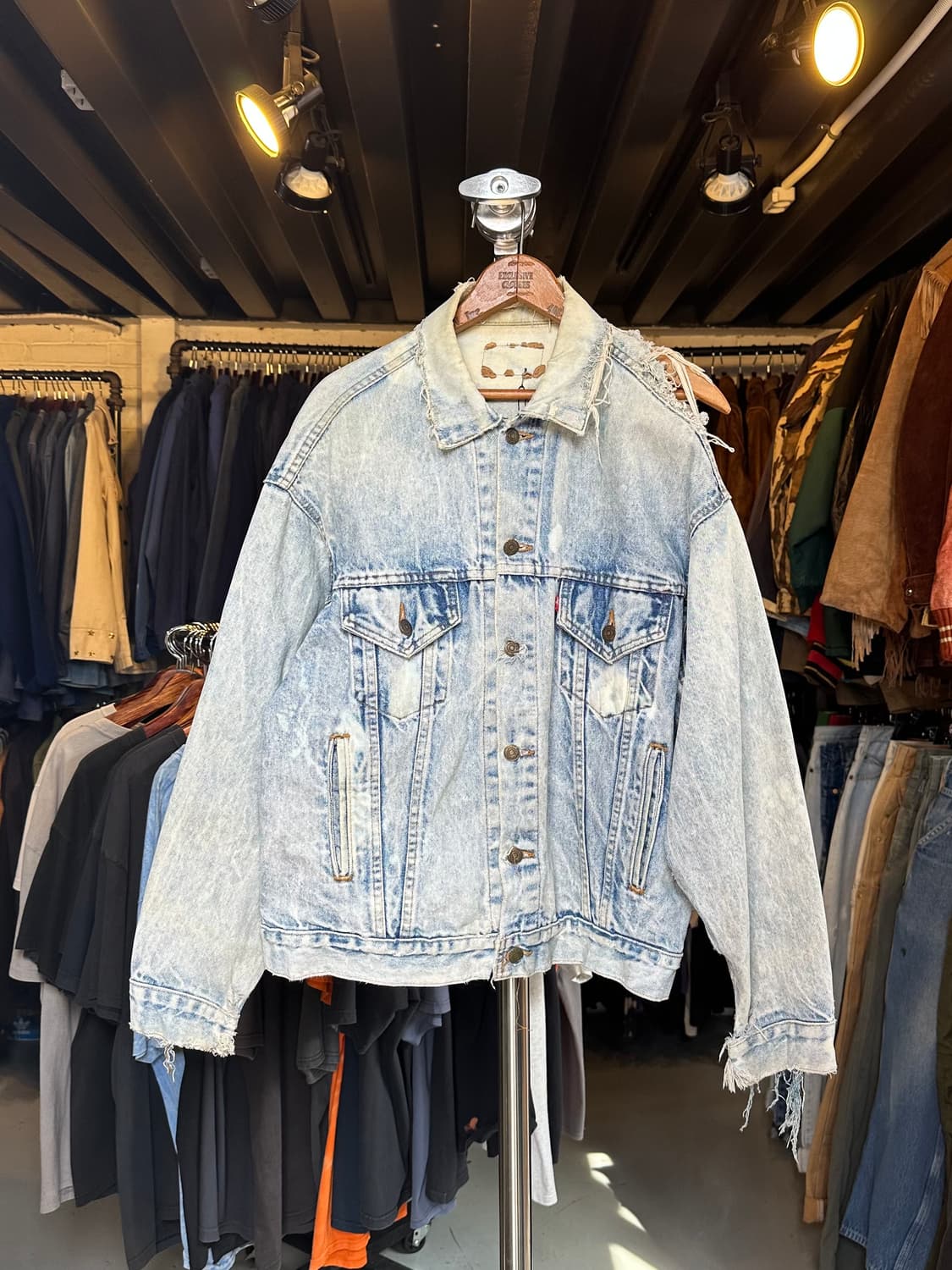 90s 리바이스 디트로이트 데미지 데님 트러커 자켓 made in usa 상품이미지1