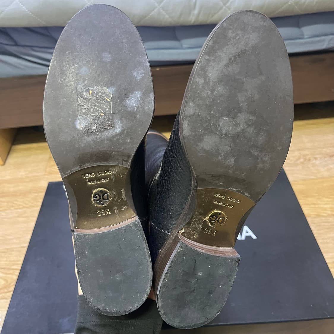 Dolce&Gabbana 돌체앤가바나 블랙 레더 롱 부츠 35.5사이즈 상품이미지6