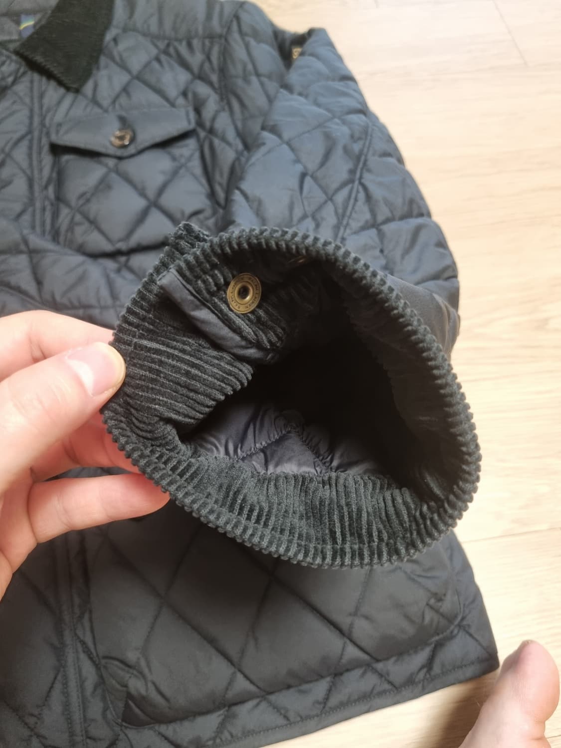 폴로 퀼팅 블랙 M 상품이미지7