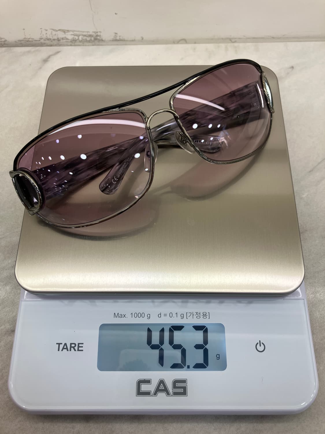 구찌 GUCCI 퍼플 틴트 커브드 선글라스(45g) 상품이미지10