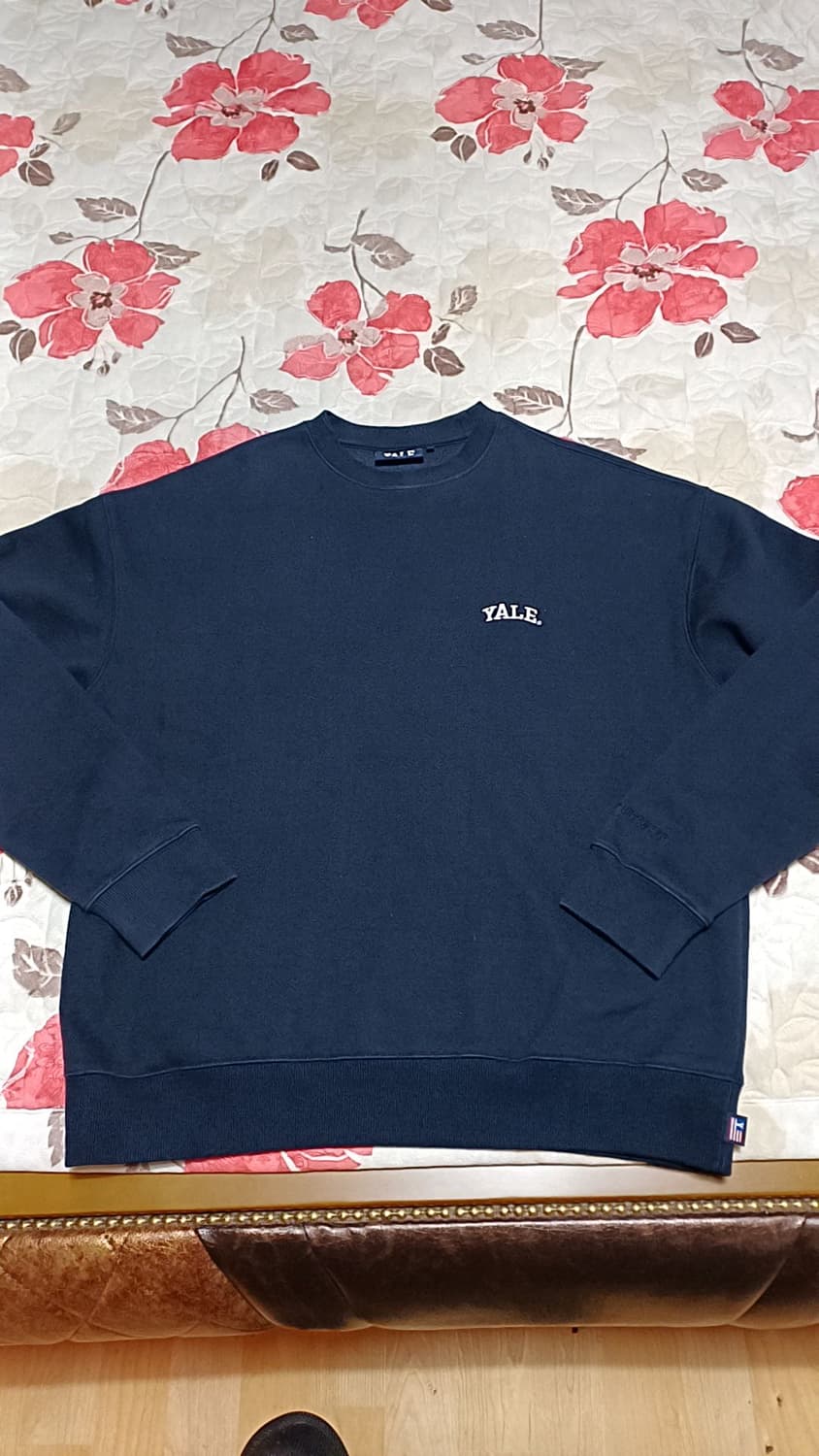 예일 오버핏 기모맨투맨 105 가슴60 기장70 상품이미지1