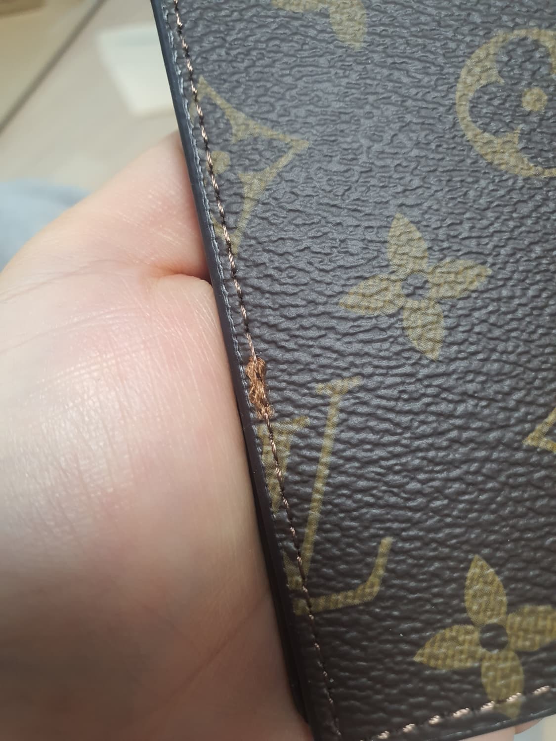 루이비통지갑 루이비통여권지갑 여권케이스 새상품 상품이미지7