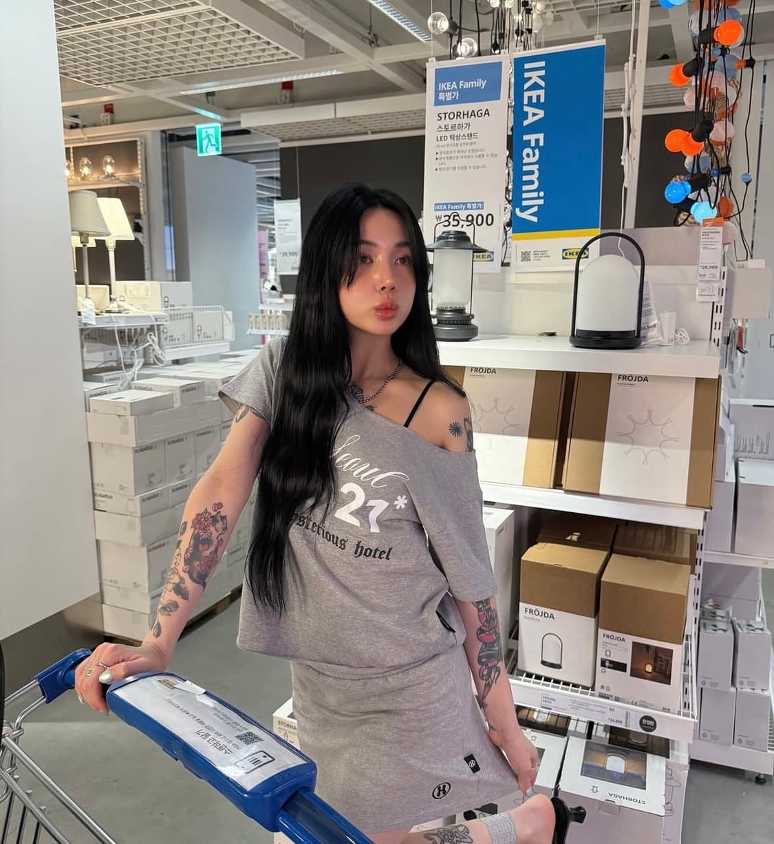 더미스테리어스호텔 씨티 반팔티 상품이미지3