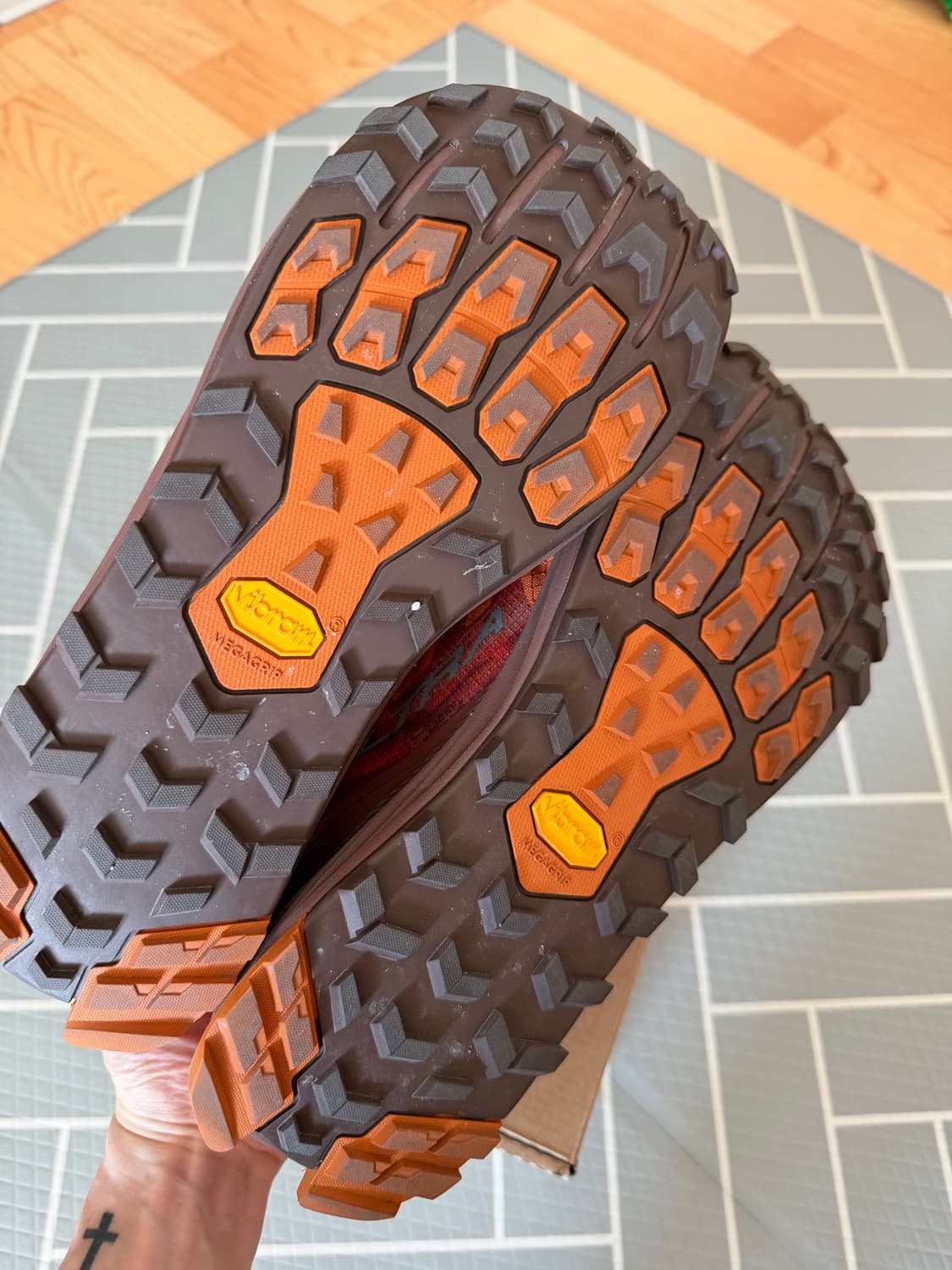 앤드원더 X 알트라 론 피크 9 41사이즈 상품이미지4