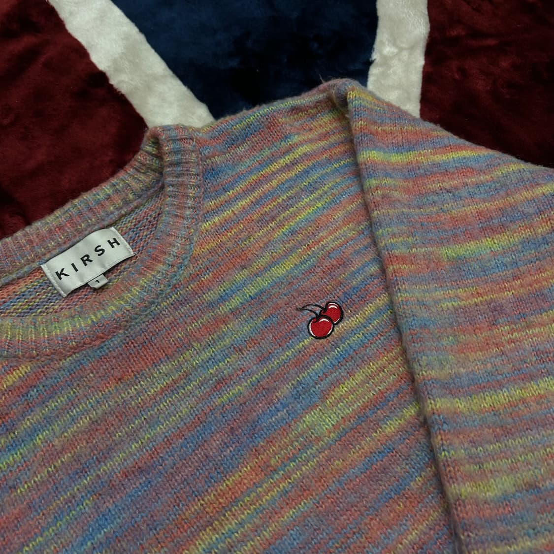 [1]키르시 스몰로고 다잉 니트 상품이미지1