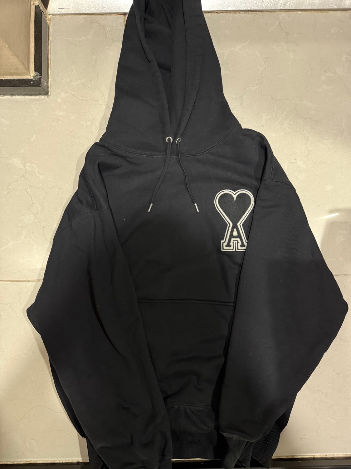 [당일출고,XL] 아미 빅로고 블랙 후드티 상품이미지1