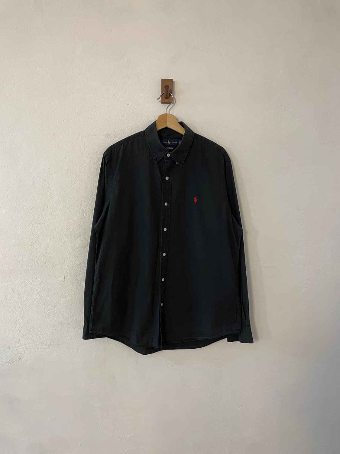 폴로 클래식핏 코튼 블랙 셔츠  상품이미지1