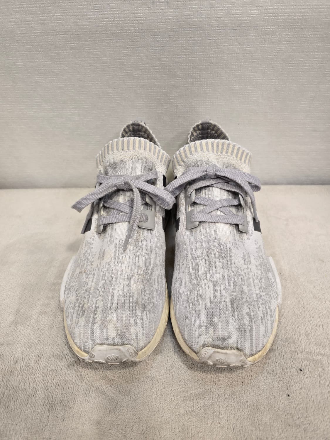 아디다스 NMD R1 운동화 280 상품이미지3