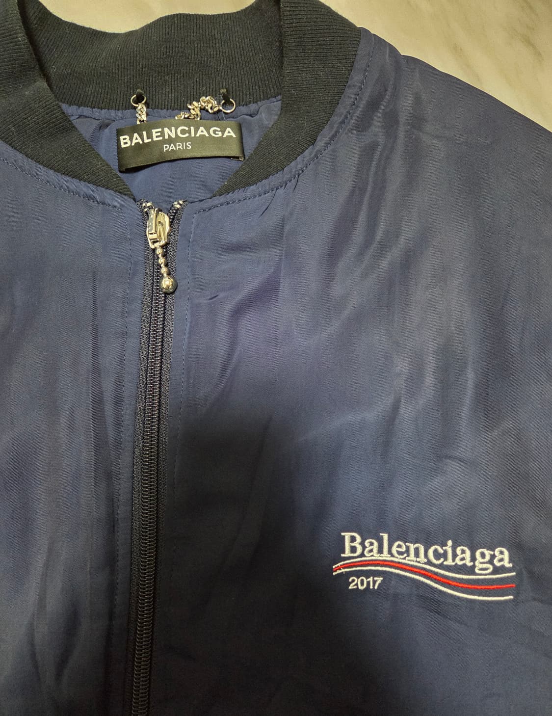 발렌시아가 2017웨이브 자수 붐버 상품이미지4