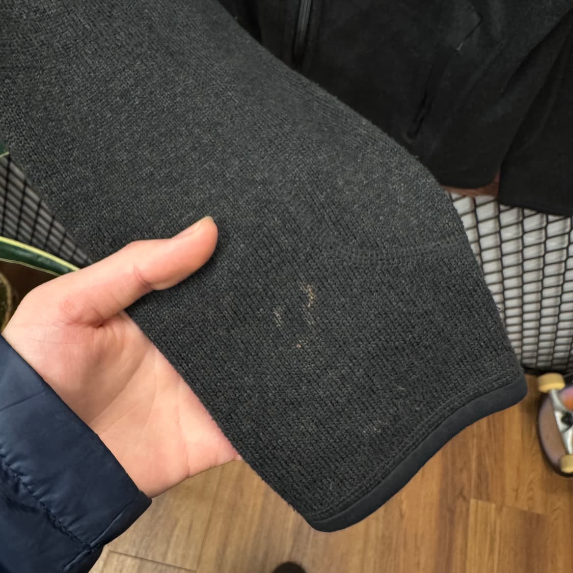 파타고니아 베터 스웨터 집업 전면 집업 포켓 포인트 블랙 상품이미지8