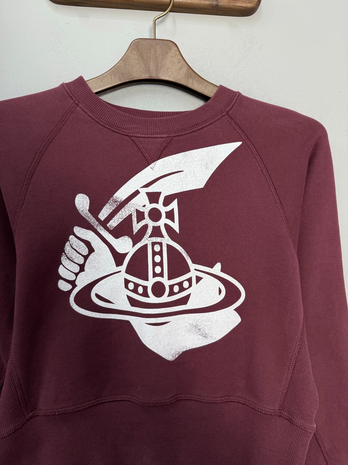 비비안 웨스트우드 앵글로매니아 버건디 스웻셔츠 H2024 상품이미지3