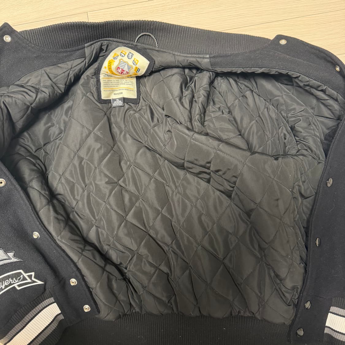 (XL) 스모크라이즈 패치워크 바시티 울 자켓 상품이미지4