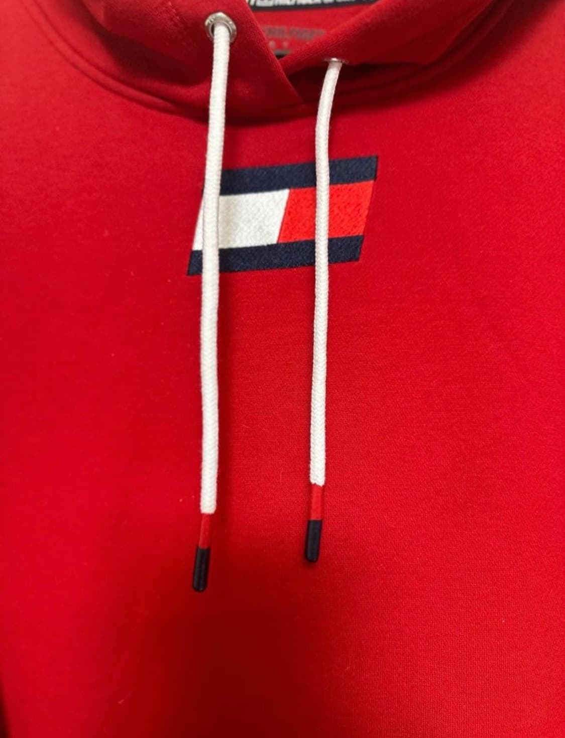 타미힐피거 레드 후드티 상품이미지3
