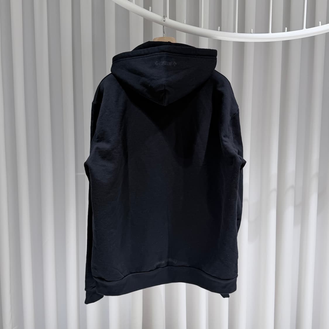 (A+/L) / 크롬하츠 마이애미 한정판 버티컬 로고 풀오버 후드 블랙 상품이미지5