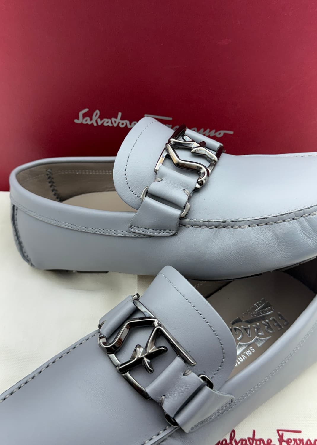 정품)페라가모250 상품이미지6