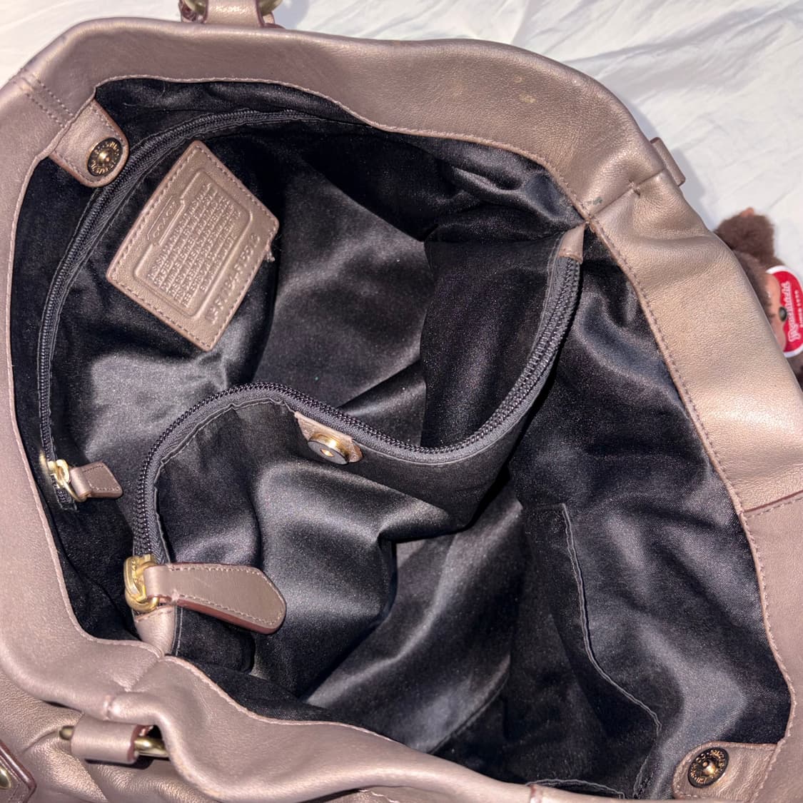 Coach glitter shoulder bag 상품이미지5