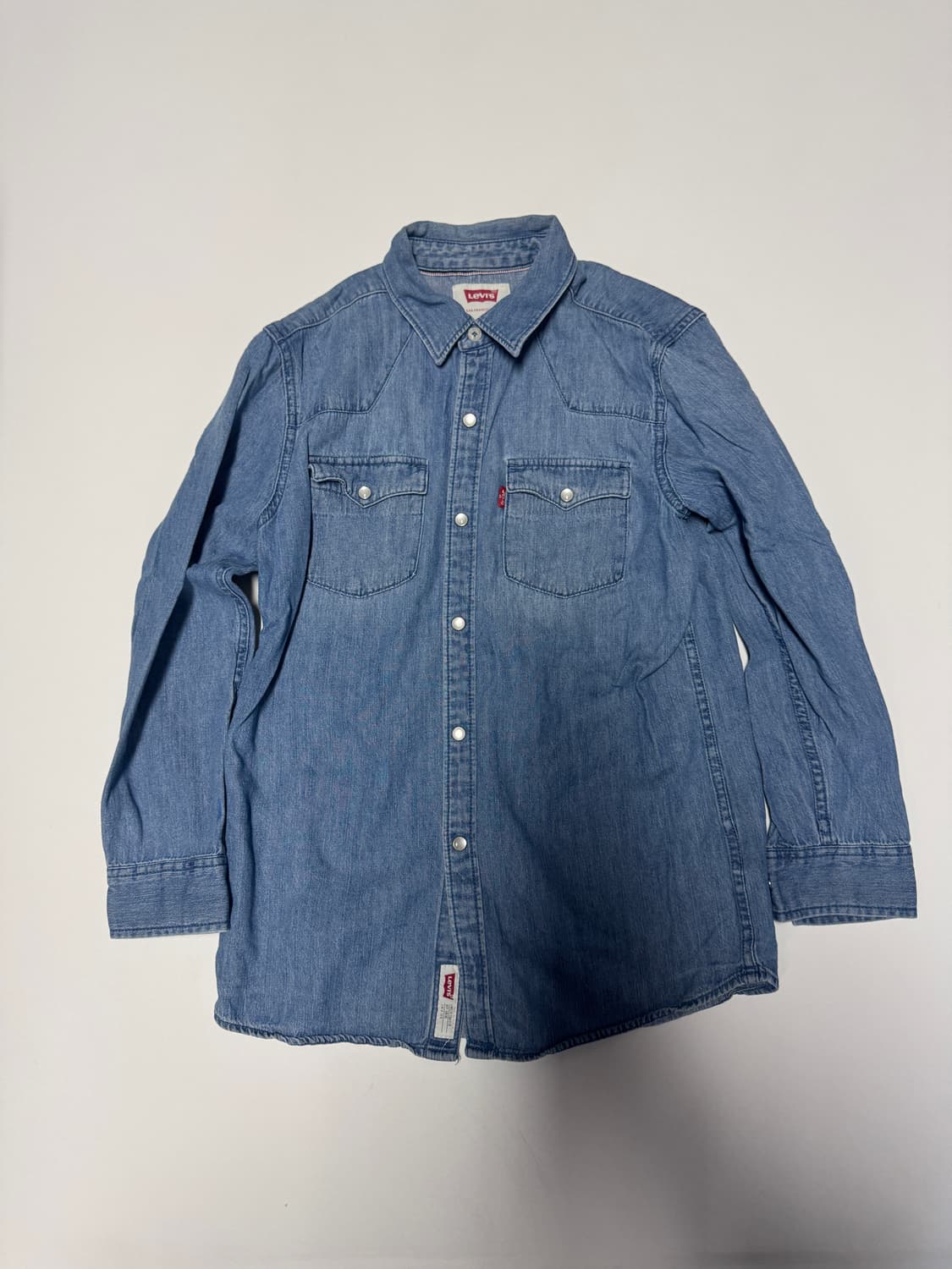여성 리바이스 투 포켓 데님 셔츠 M 상품이미지1