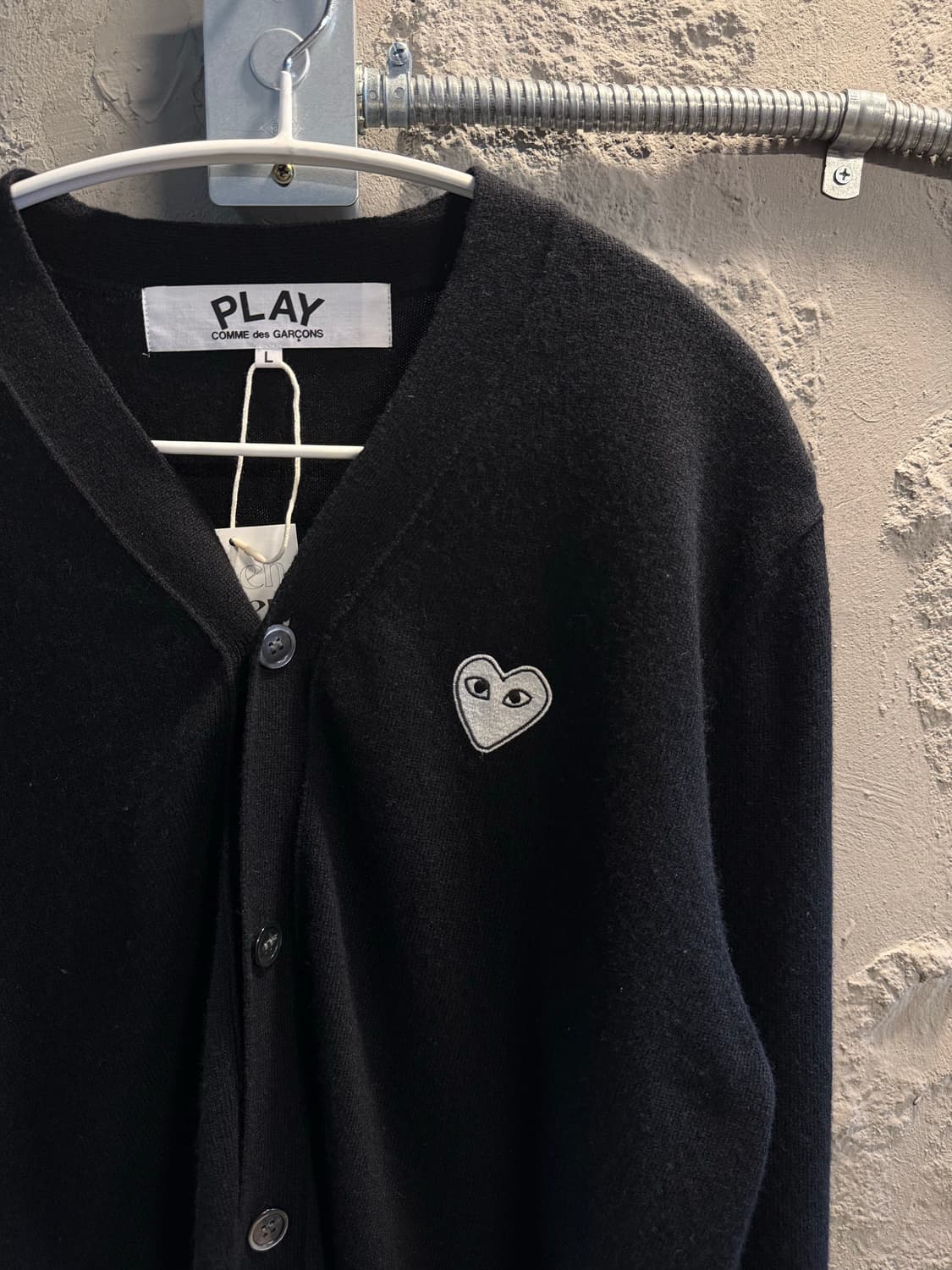 L 꼼데가르송 COMME des GARCONS 하트 와펜 가디건 블랙 상품이미지3