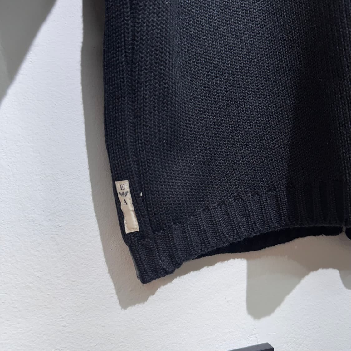 90s 엠포리오 아르마니 pvc 레더 니트 집업 상품이미지7