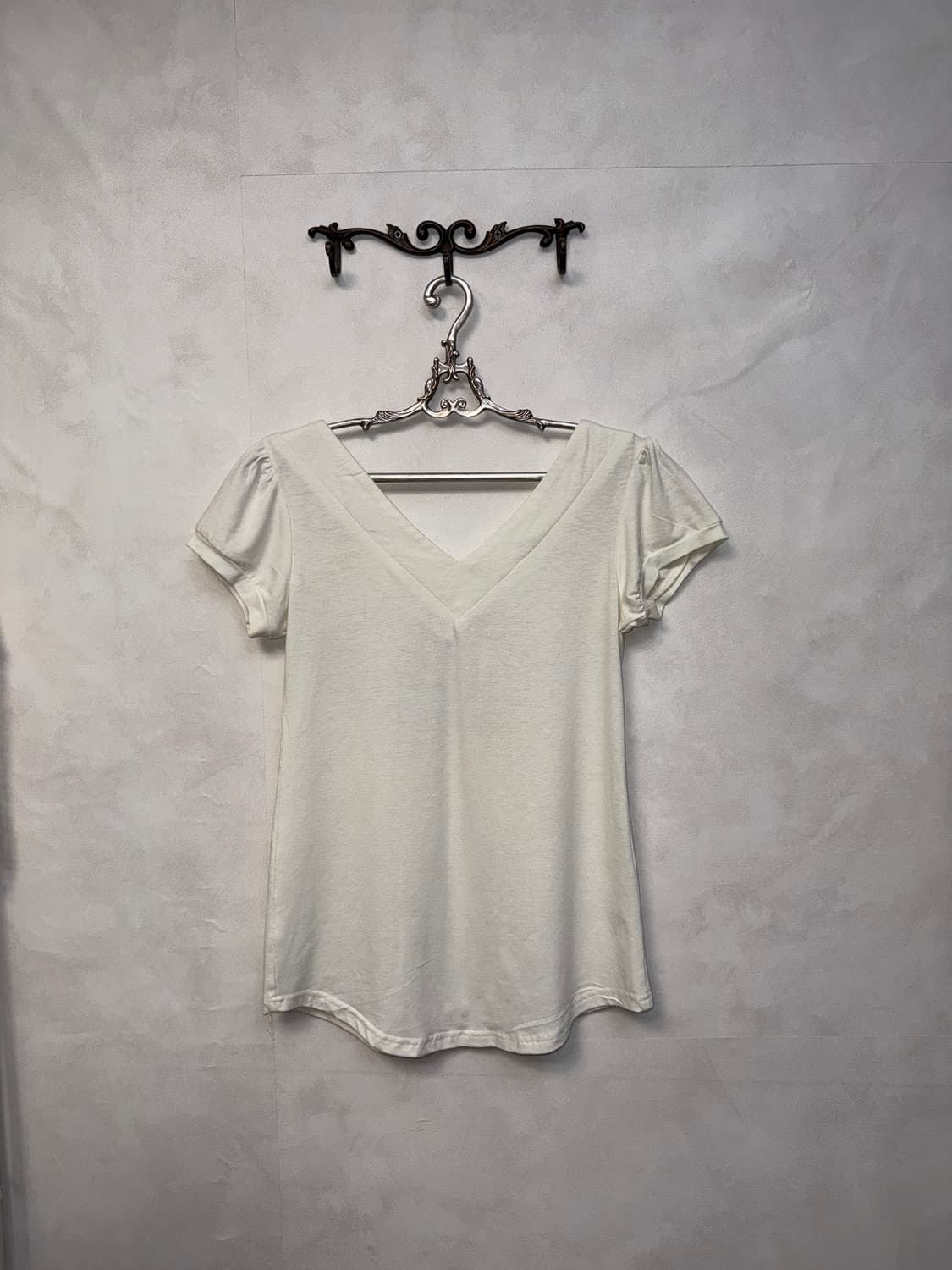 White black fairy floral punching half t 상품이미지3