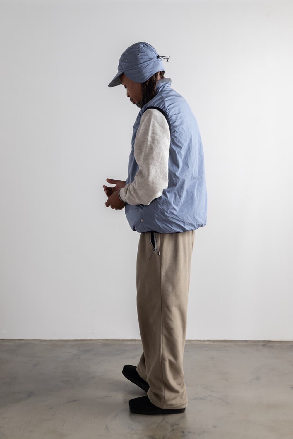 Ends and Means 엔즈앤드민즈 폴라텍 이어 플랩 캠프캡 애쉬블루 상품이미지5