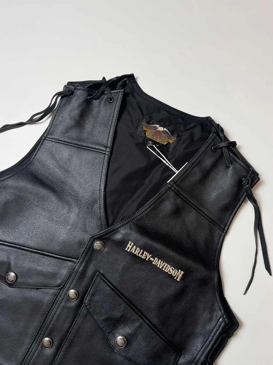 할리데이비슨 스컬 디스트레스드 가죽 스냅 조끼 PN9451 상품이미지4