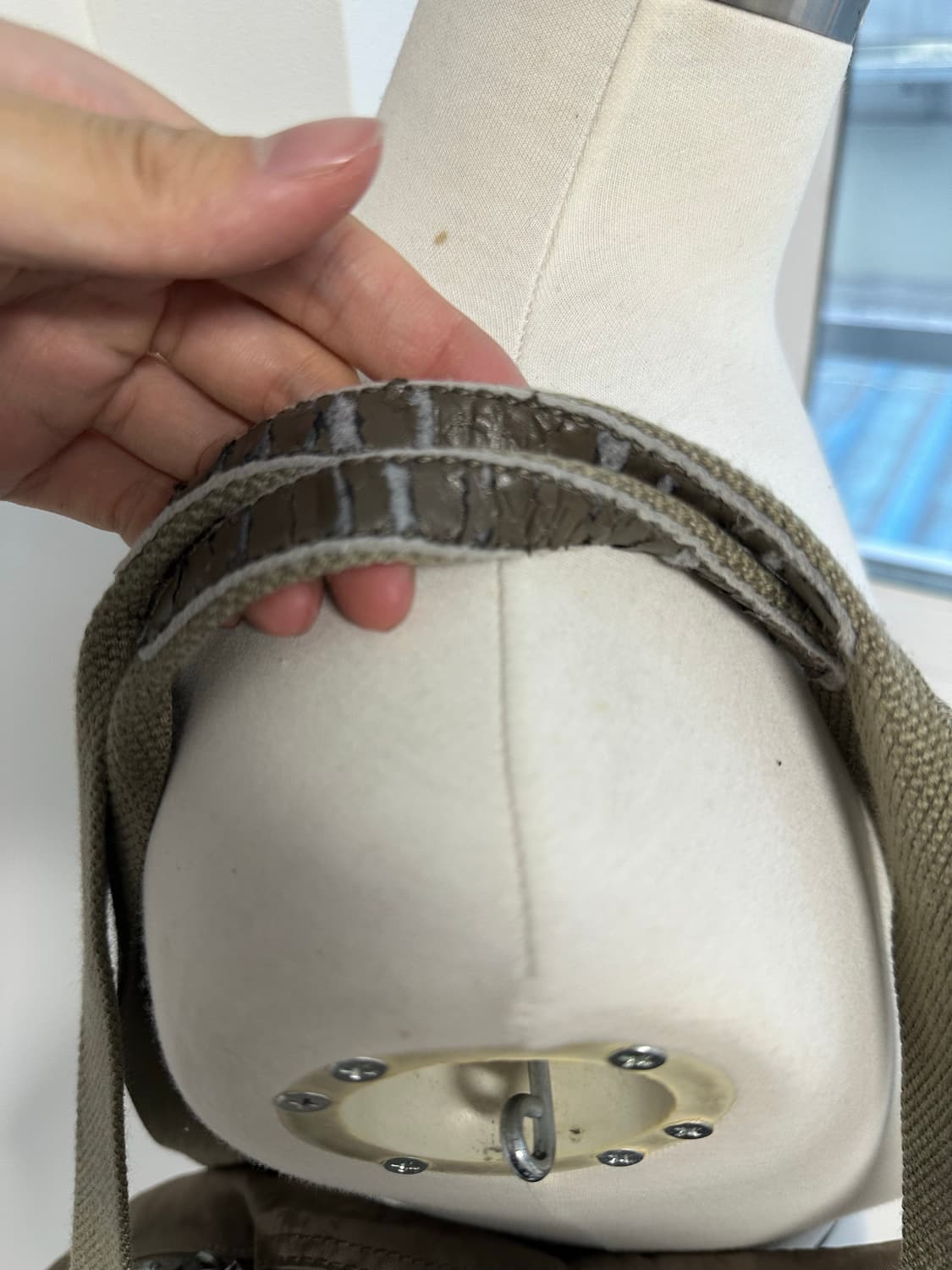 키플링 카키 토트백 상품이미지8