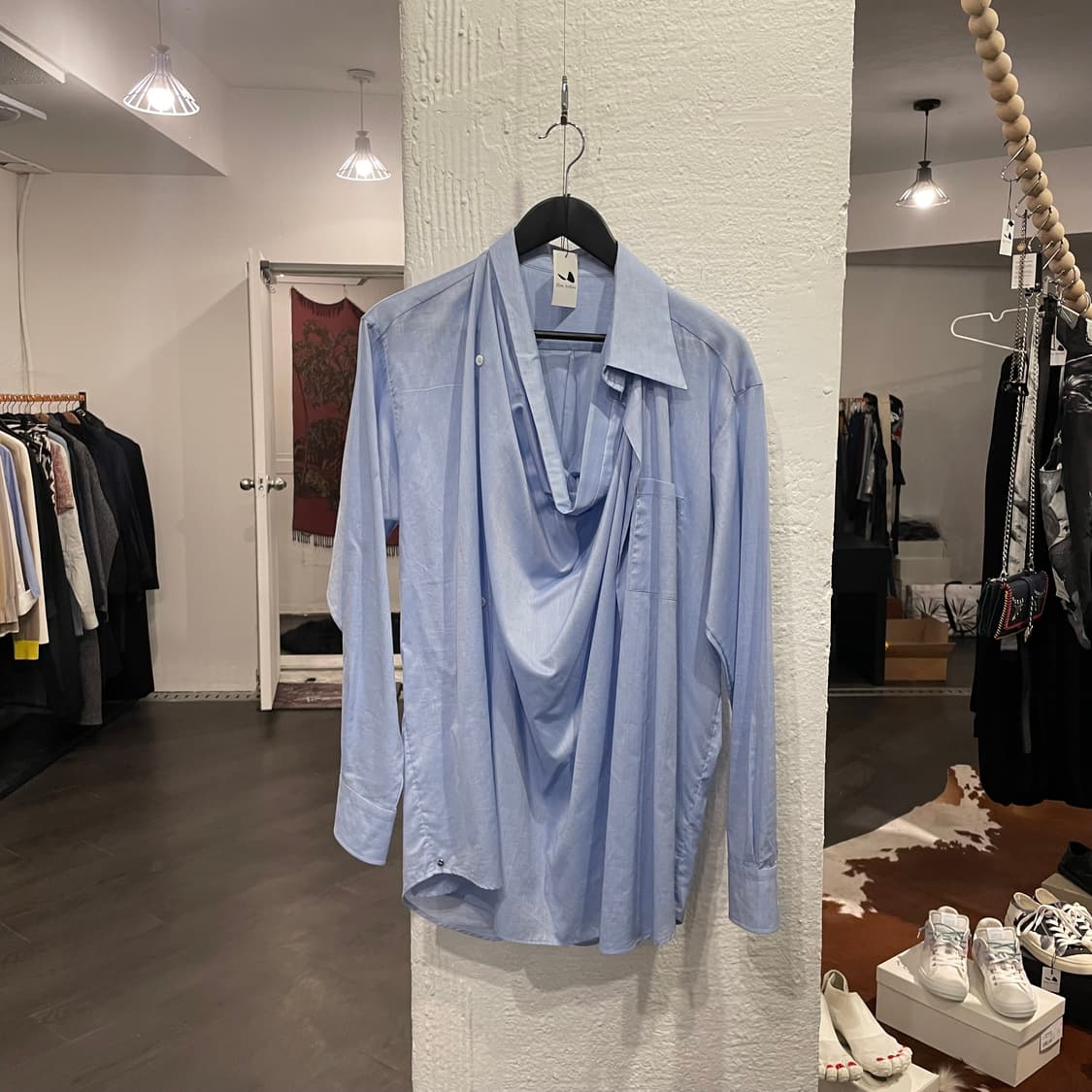 블레스 N39 비대칭 셔츠 상품이미지1
