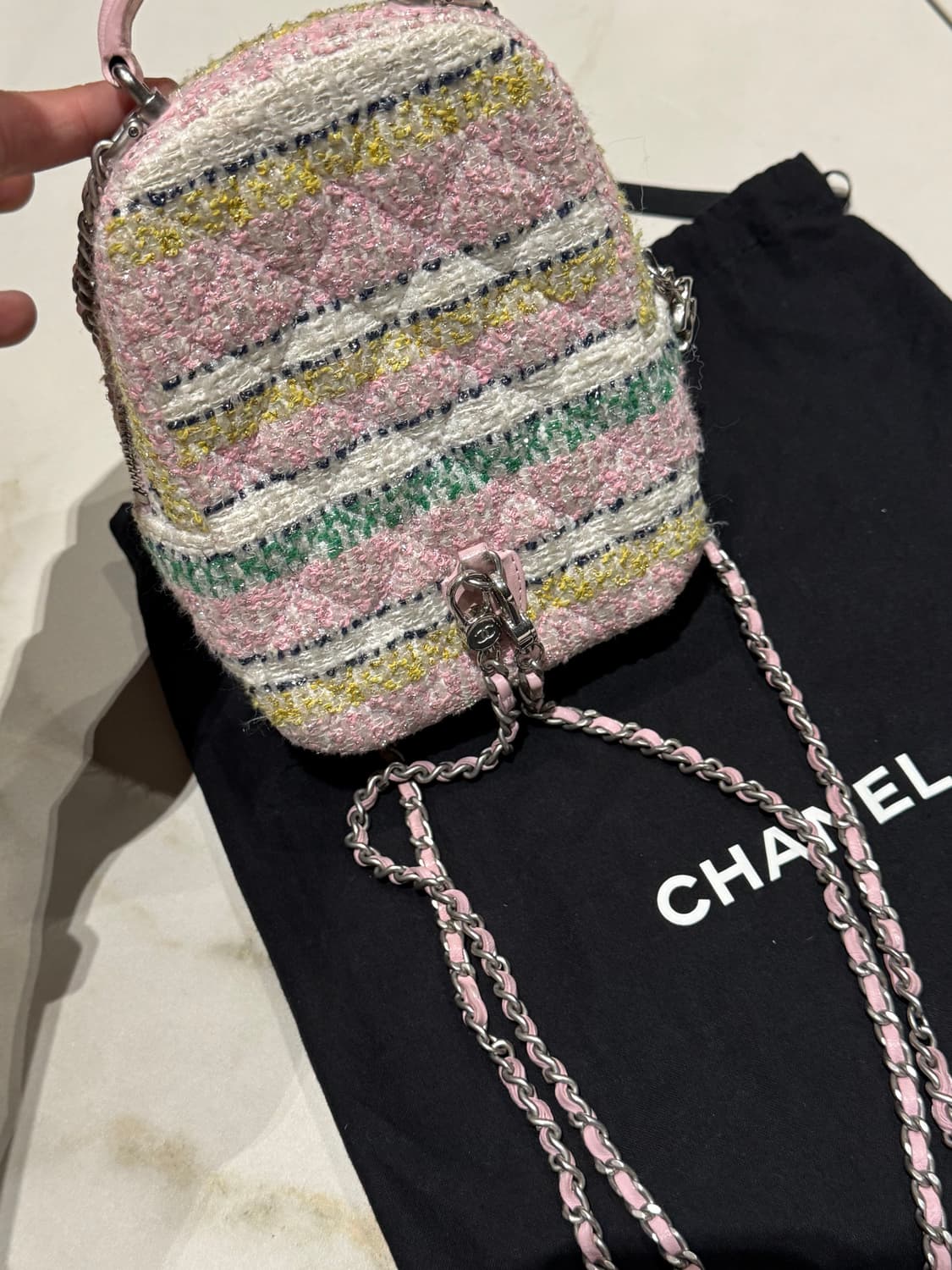 샤넬 트위드 미니 백팩 상품이미지4