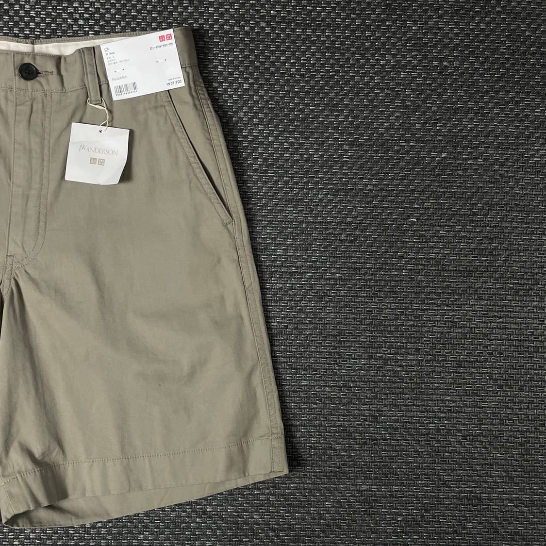 [새상품] (29) 유니클로 연브라운 치노 하프 팬츠 S 상품이미지3