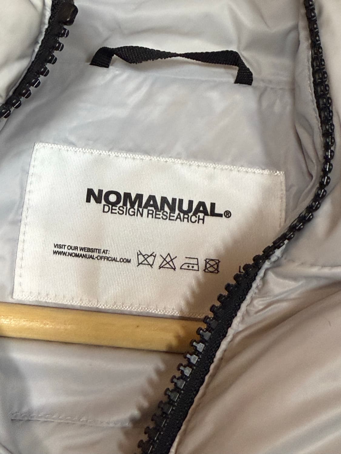 노매뉴얼 경량패딩 상품이미지3