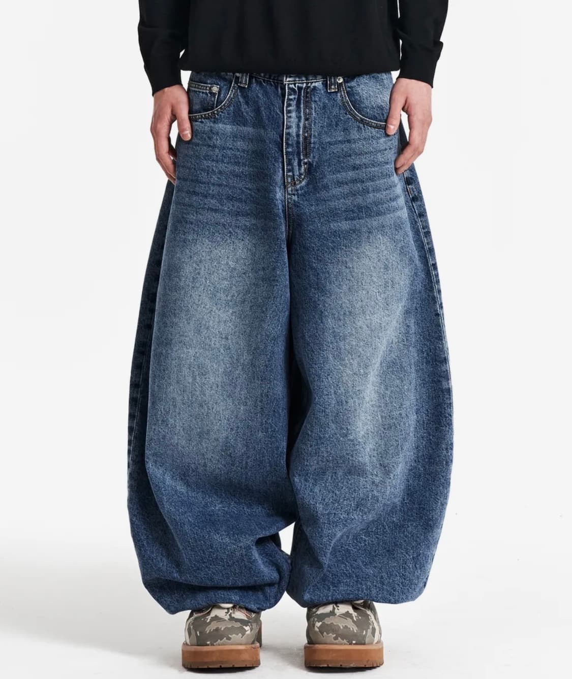 기철 BALLOON FIT DENIM PANTS (INDIGO BLUE) 상품이미지4