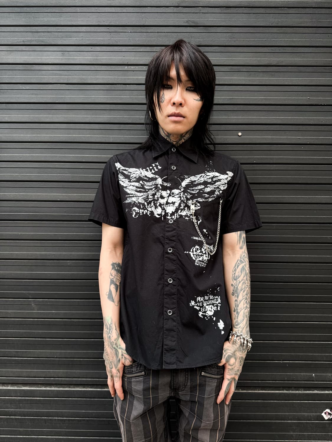 MON MAJES – Skull Chain Graphic Shirt 상품이미지1