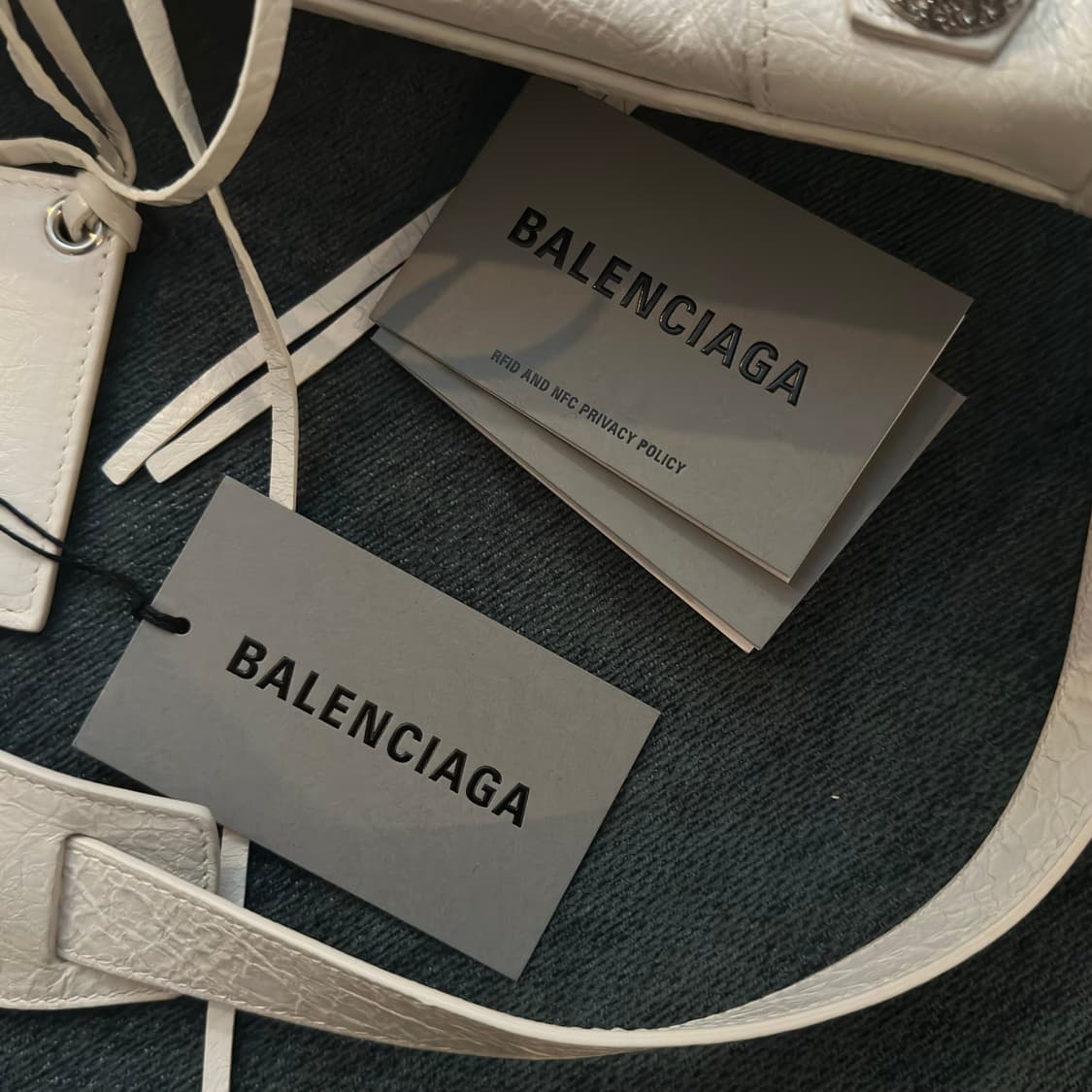 발렌시아가 르시티 스몰 상품이미지3