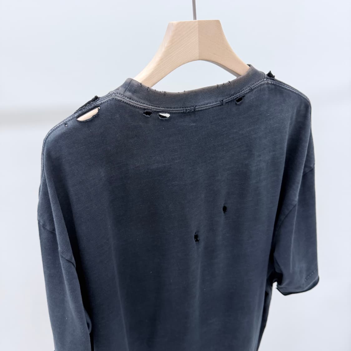 [S+급/L] 발렌시아가 메종 로고 빈티지 반팔 티셔츠 상품이미지5