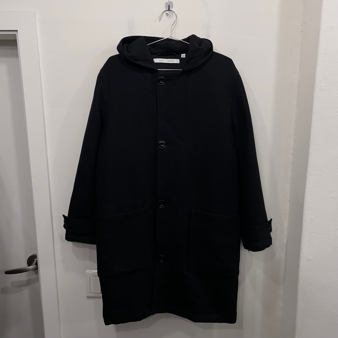 유니클로 X 르메르 후드 버튼 롱코트 상품이미지2