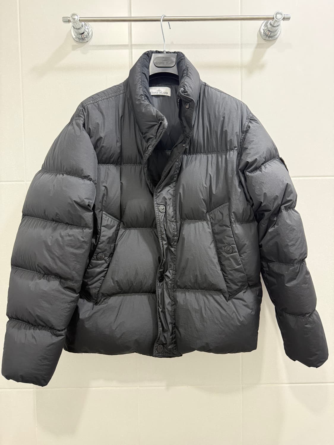 스톤아일랜드 4100010 크링클랩스 NY 리사이클 나일론 윈드 레지스턴 상품이미지1