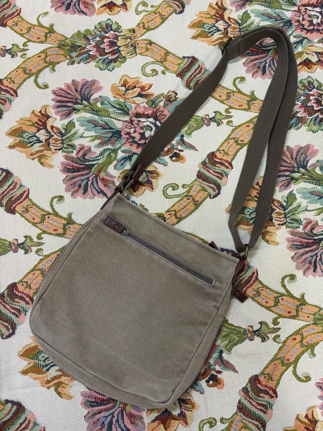 troop london 베이지 크로스백 상품이미지3