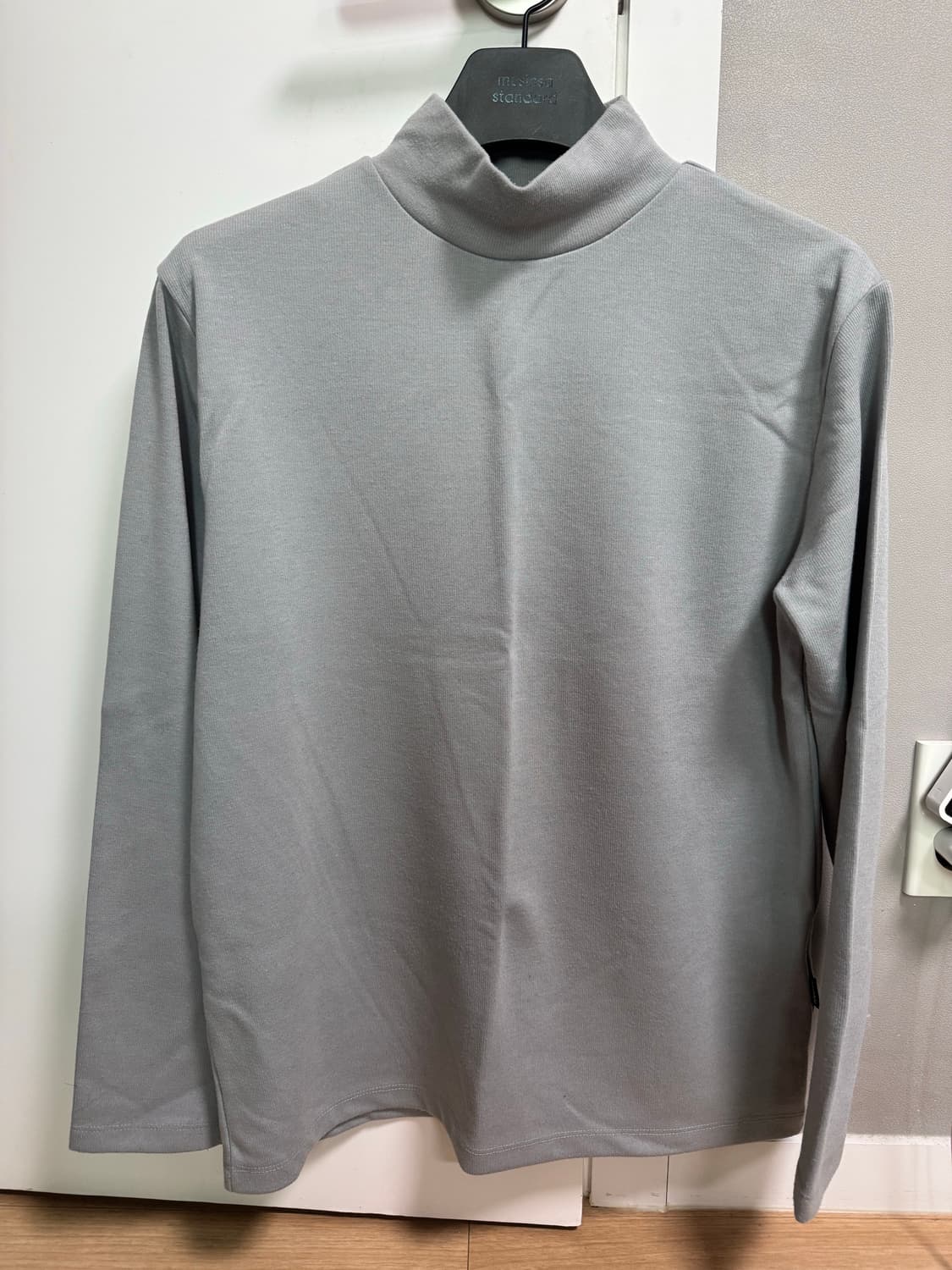 필루미네이트 그레이 반폴라 니트티셔츠 2L 95 상품이미지1