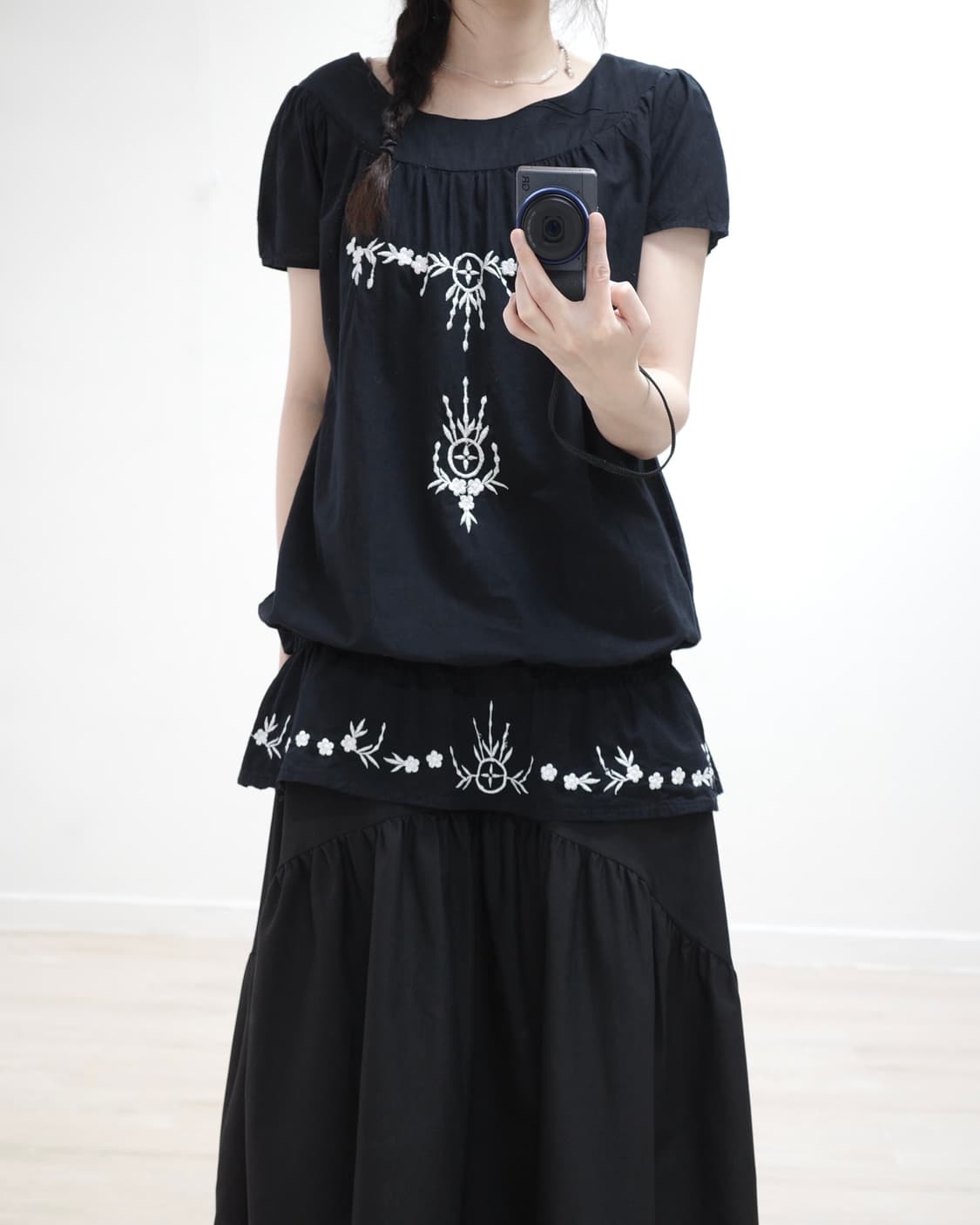India black vintage blouse 상품이미지2