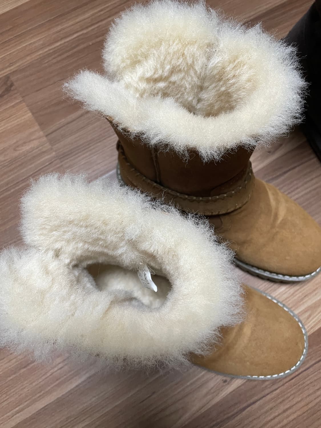 UGG 어그 스웨이드 털 부츠 상품이미지2