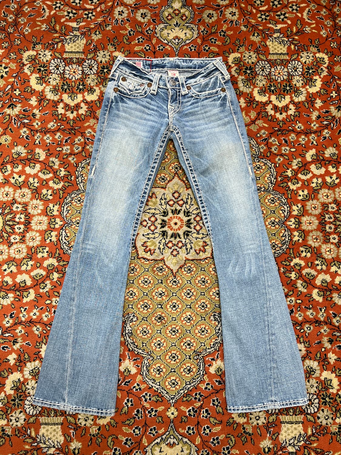 [24] 트루릴리전 조이 슈퍼 티 부츠컷 플레어진 데님팬츠 상품이미지1